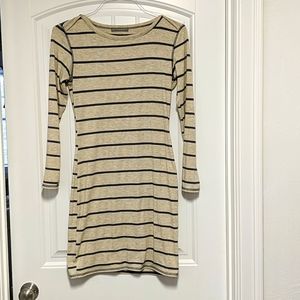 Loveappella brand long sleeve t-shirt dress